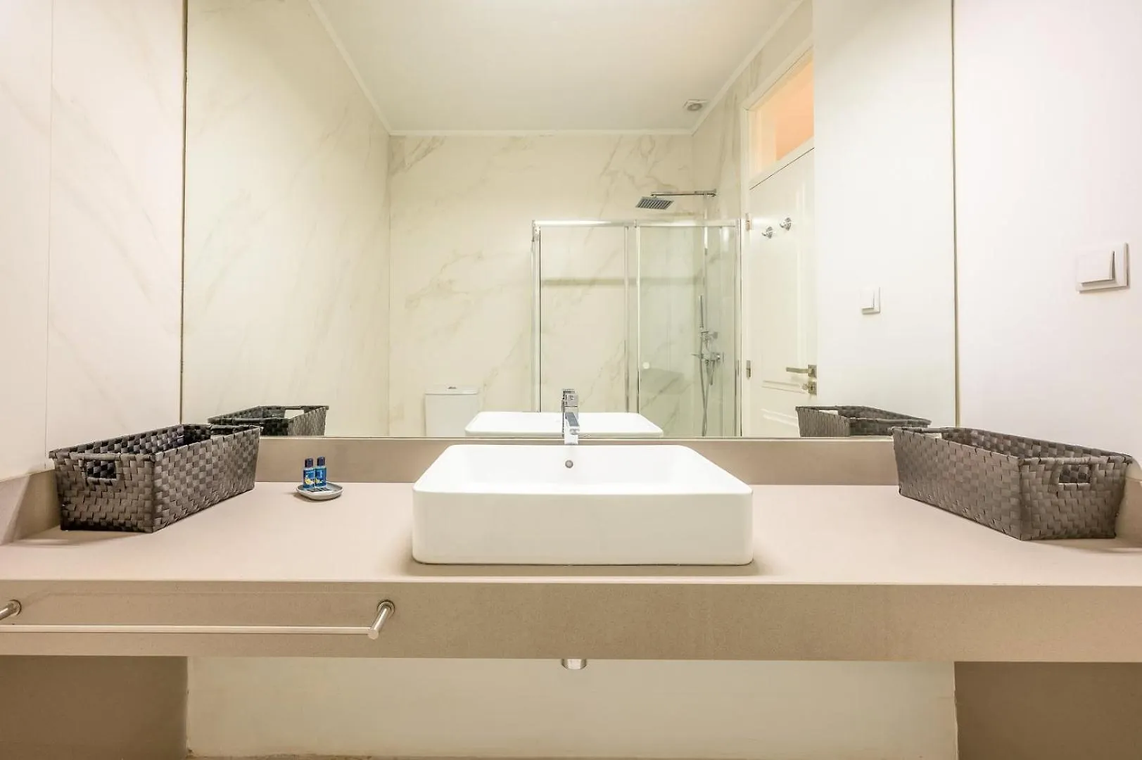 Guestready - Glorious Stay Near Miradouro Da Graca Lisbon Apartment